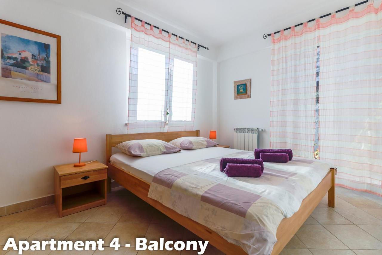 Art Apartments Vrsar Buitenkant foto